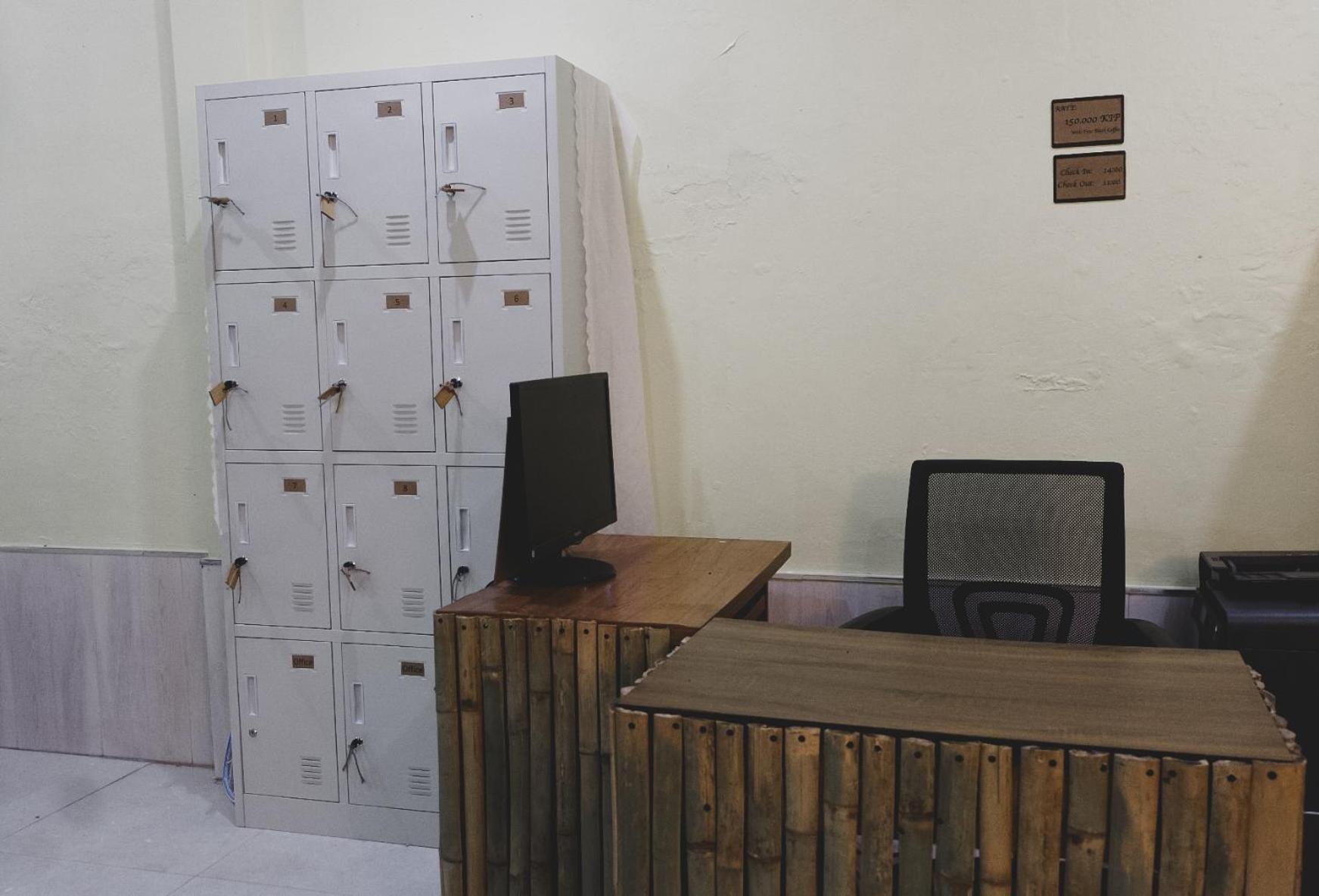 Non Pakse Hostel & Coffee House Экстерьер фото