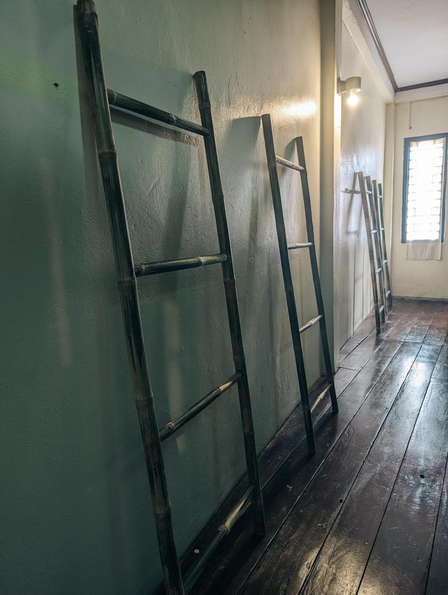Non Pakse Hostel & Coffee House Экстерьер фото